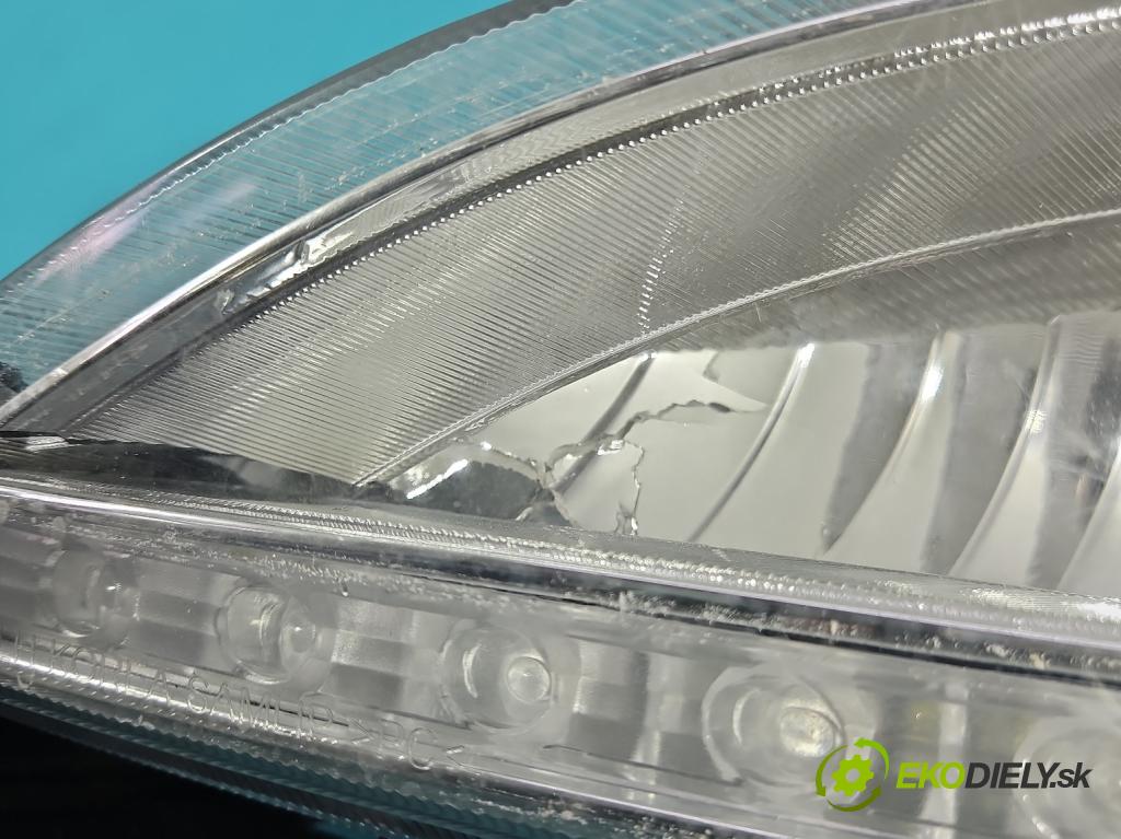 Hyundai I30 II 2012-2016 1.4 16V 100 hp manual 73.2 kW 1396 cm3 5- Halogen levý  (Klika dveří ostatní)