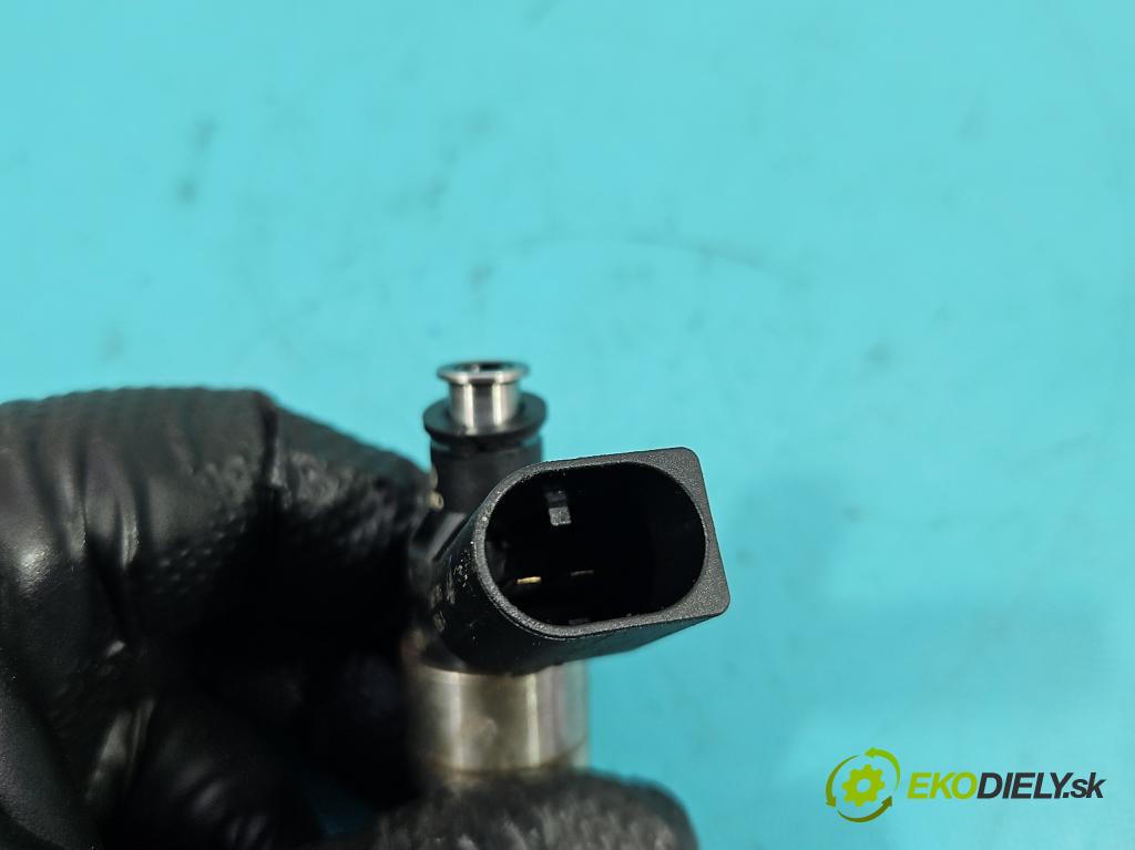 Audi A4 B7 2004-2008 2.0 TFSI 200 HP manual 147 kW 1984 cm3 5- vstrek  (Vstrekovač paliva)