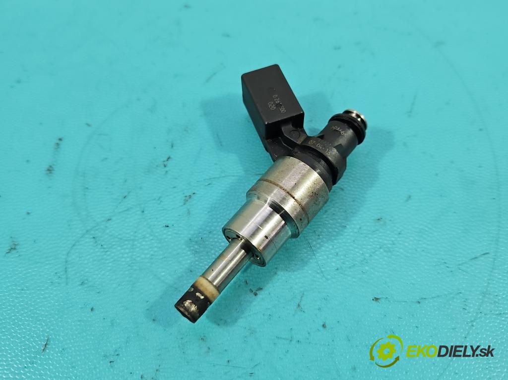 Audi A4 B7 2004-2008 2.0 TFSI 200 HP manual 147 kW 1984 cm3 5- vstrek  (Vstrekovač paliva)