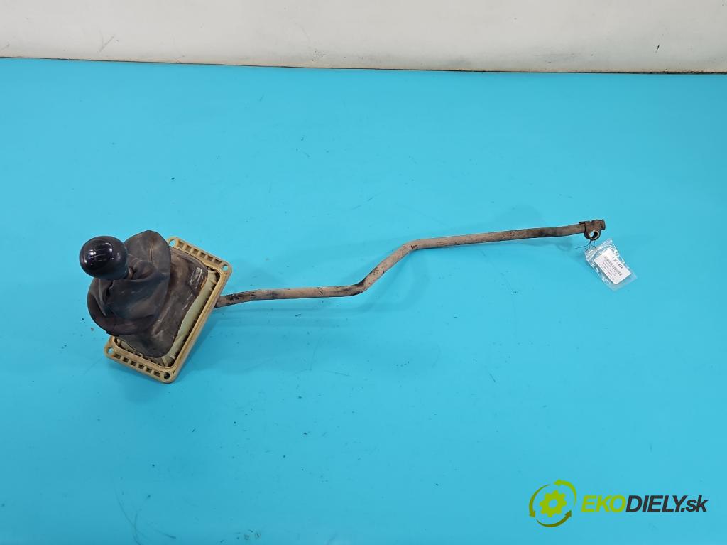 Renault Clio II 1998-2012 1,2.0 16V 75 hp manual 55 kW 1149 cm3 5- kulisa změny stupňová 8200282185 (Řadicí páka (kulisa) )