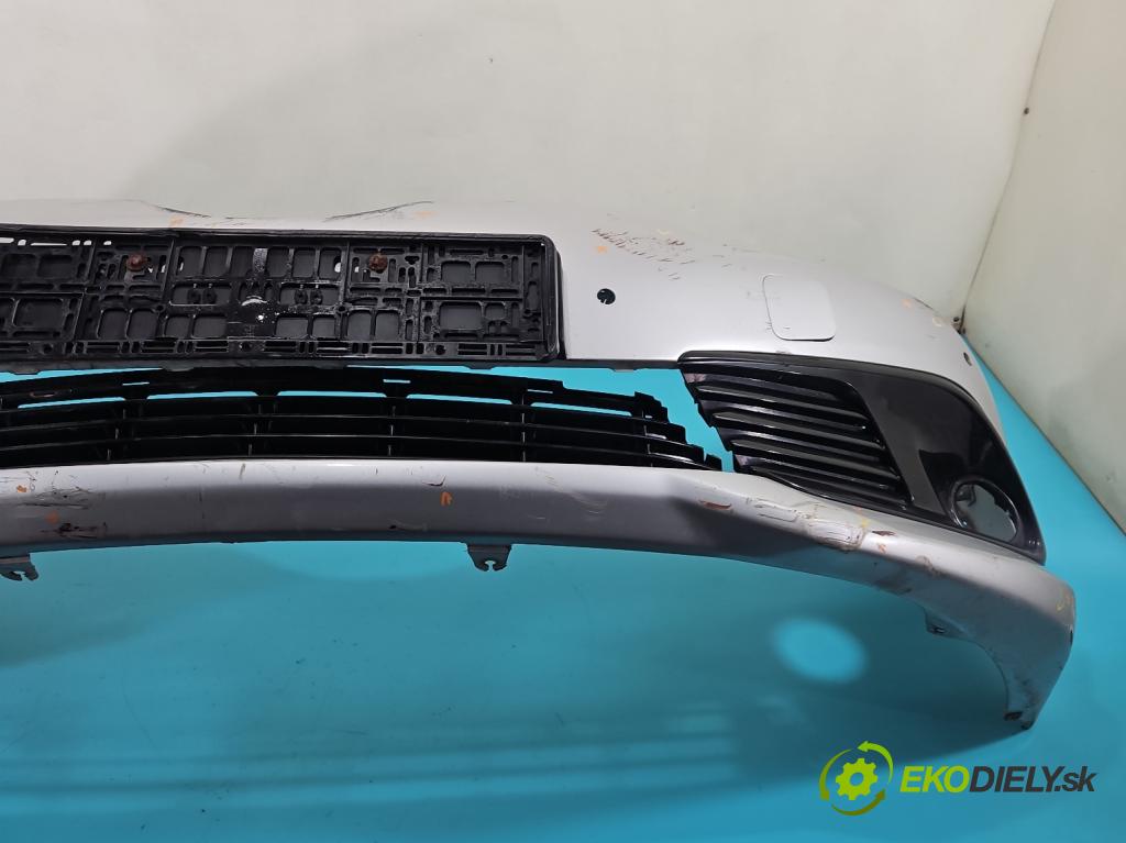 Toyota Auris II 2012-2018 1.6 16V 132  HP manual 97 kW 1598 cm3 5- nárazník predné  (Kľučka dverí ostatné)