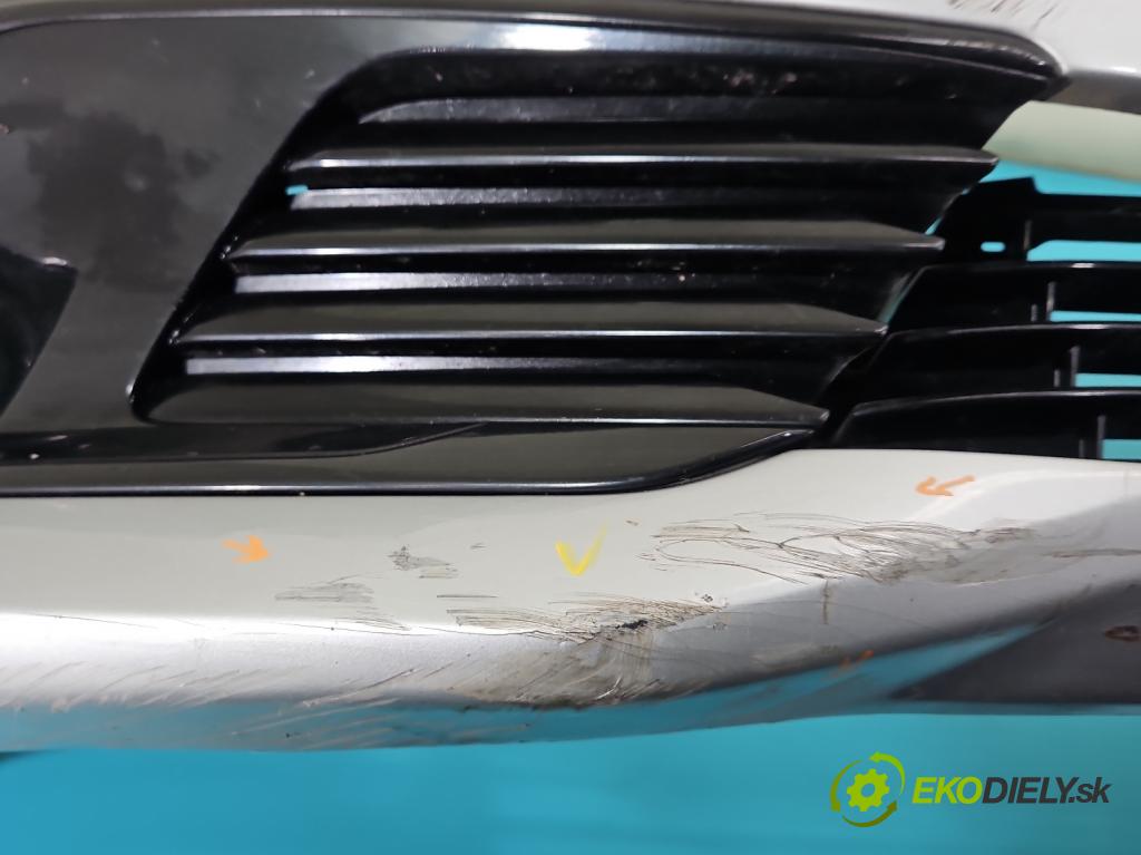 Toyota Auris II 2012-2018 1.6 16V 132  HP manual 97 kW 1598 cm3 5- nárazník predné  (Kľučka dverí ostatné)