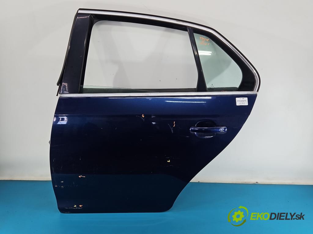 Vw Jetta V 2005-2010 1.9 tdi 105 hp manual 77 kW 1896 cm3 4- dveře zadní levé  (Klika dveří ostatní)