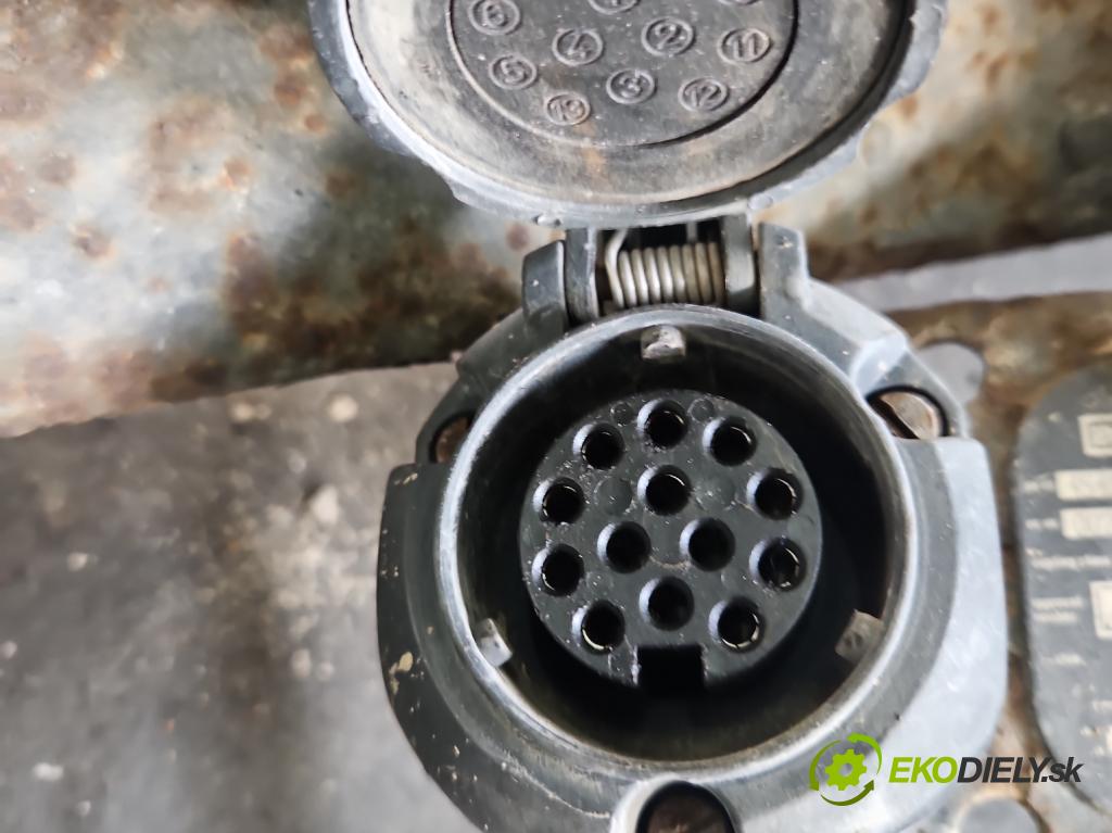 Opel Zafira B 2005-2014 1.9 cdti 120 hp manual 88 kW 1910 cm3 5- oko tažné  (Tažné zařízení)