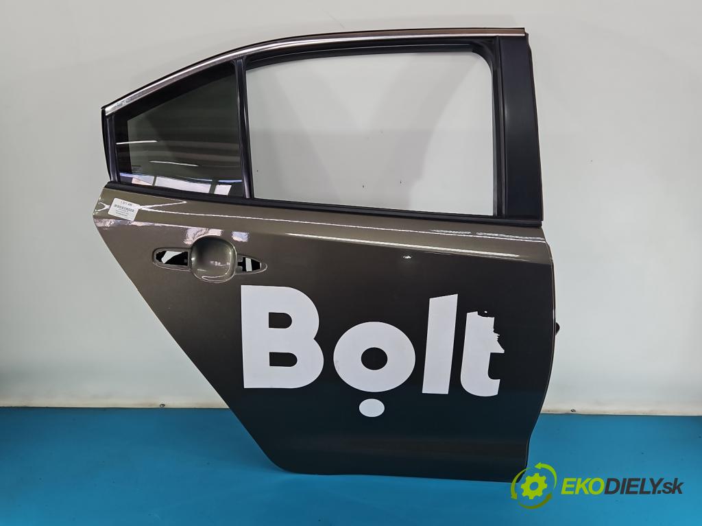 Toyota Corolla E21 2019- 1.8 16V 98 hp automatic 72 kW 1798 cm3 4- dveře zadní pravé  (Klika dveří ostatní)