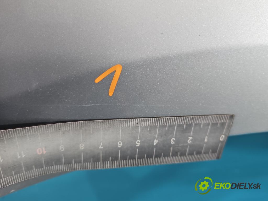 Toyota Auris II 2012-2018 1.6 16V 132 hp manual 97 kW 1598 cm3 5- blatnik přední pravý  (Klika dveří ostatní)