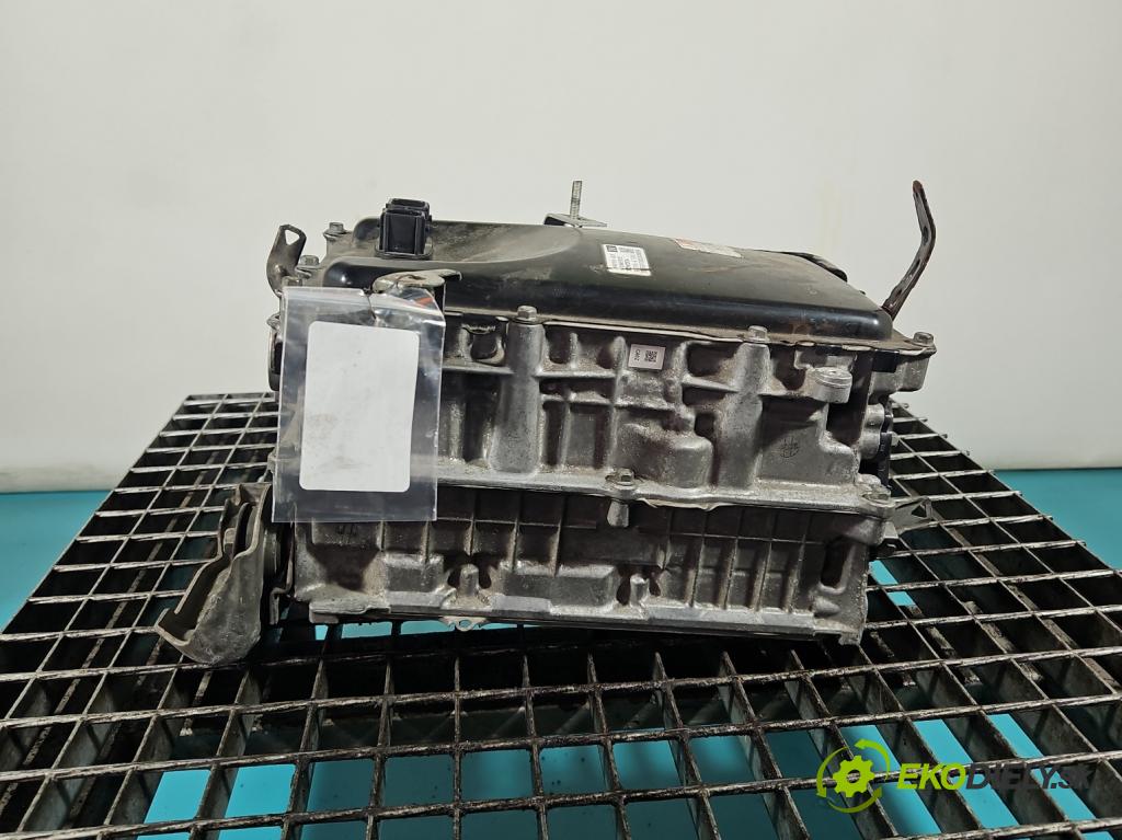Toyota Corolla E21 2019- 1.8 16V 98 HP automatic 72 kW 1798 cm3 4- Generátor: G9200-47330
