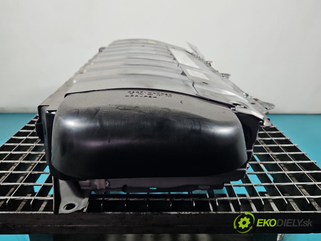 Toyota Corolla E21 2019- 1.8 16V 98 HP automatic 72 kW 1798 cm3 4- batéria G9280-47200