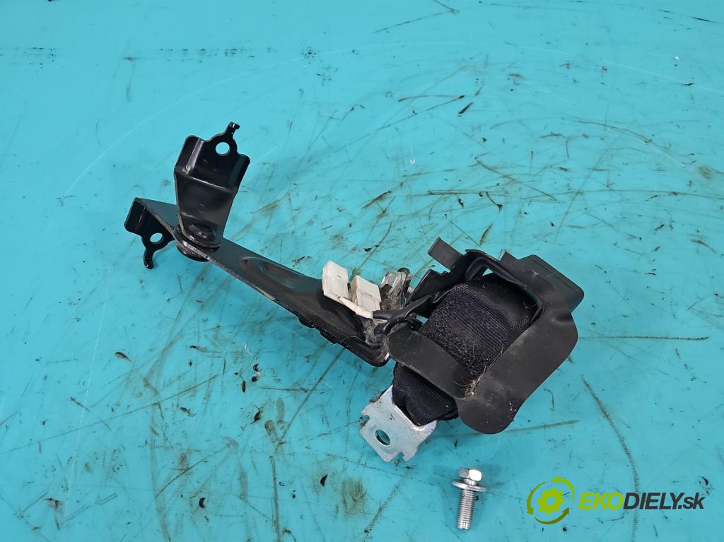 Toyota Corolla E21 2019- 1.8 16V 98 hp automatic 72 kW 1798 cm3 4- Pohovka: zadní  (Sedadlo)