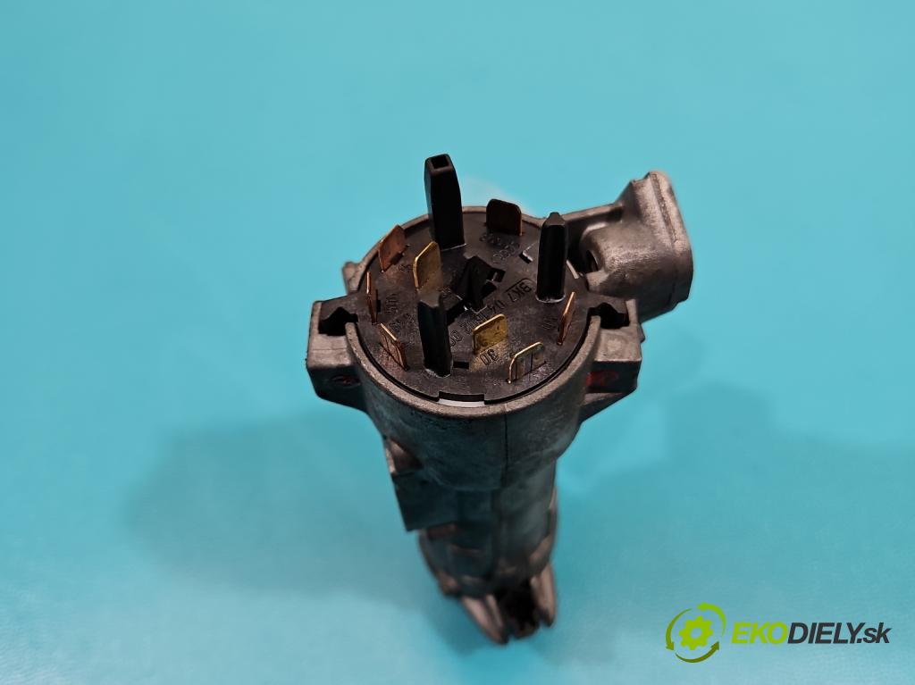 Seat Toledo II 1998-2004 1.9 tdi 110 HP manual 81 kW 1896 cm3 4- Spínačka 4B0905851C (Spínacia skrinka)