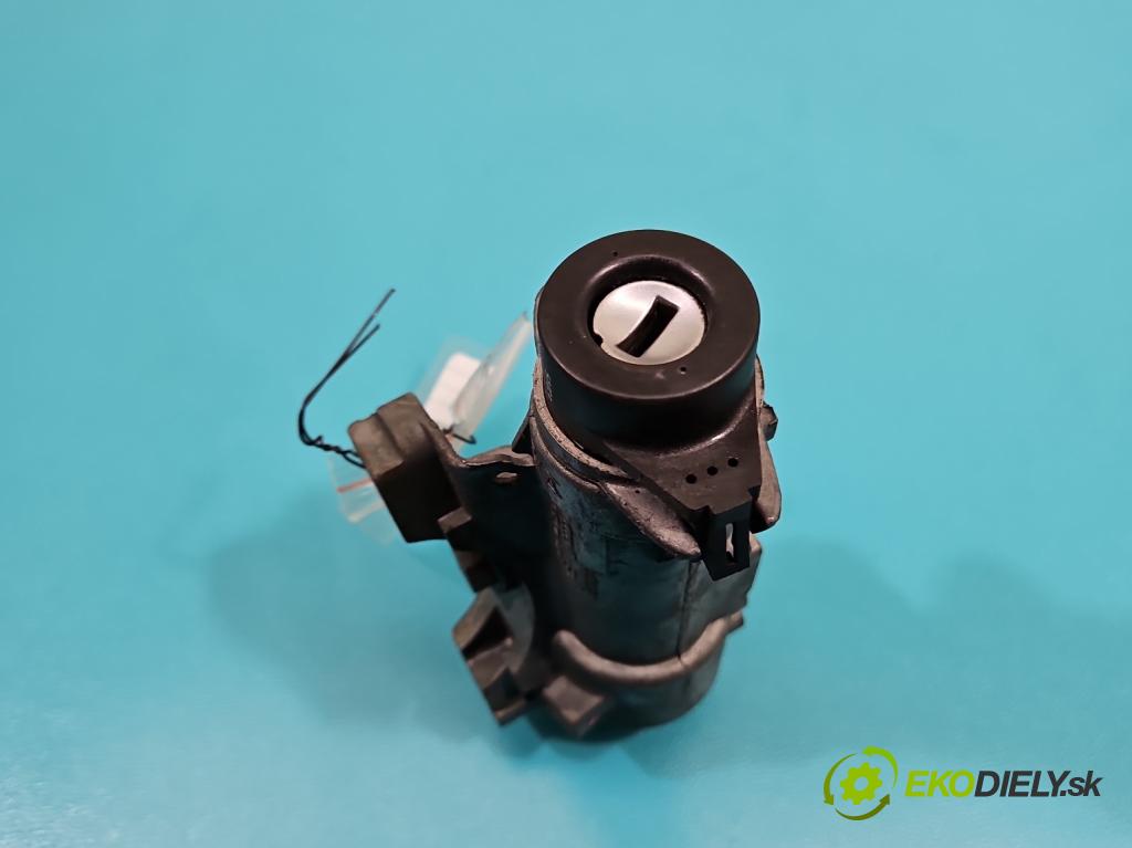 Seat Toledo II 1998-2004 1.9 tdi 110 HP manual 81 kW 1896 cm3 4- Spínačka 4B0905851C (Spínacia skrinka)