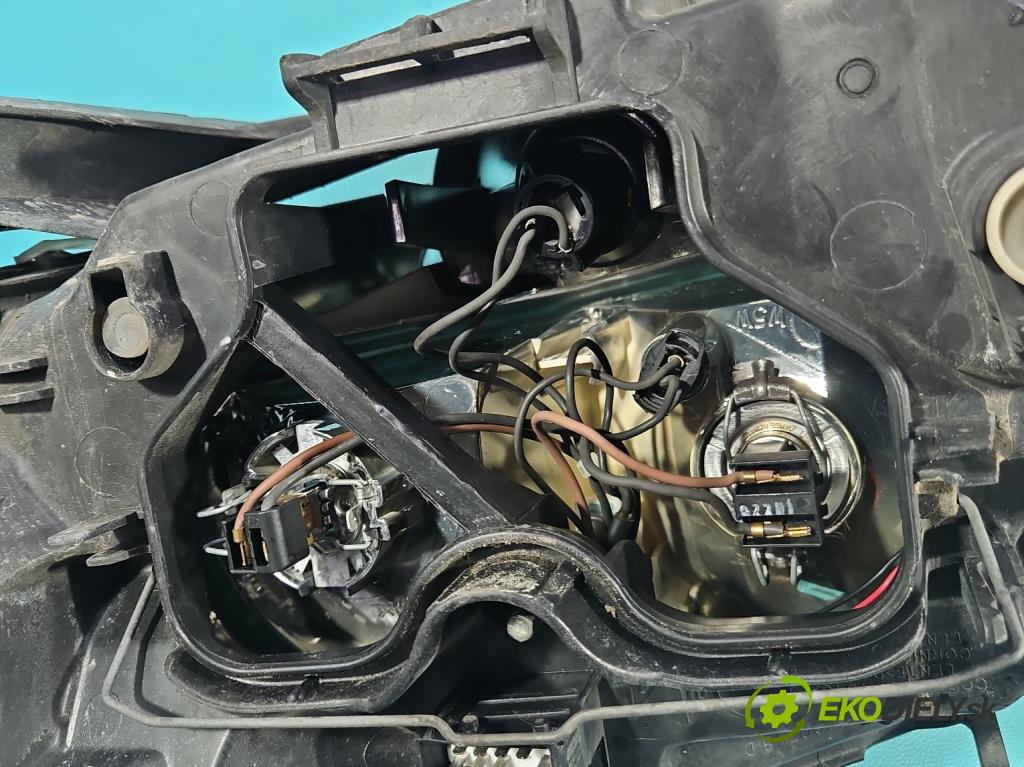 Citroen C3 I 2002-2009 1.4 8v 73 HP manual 54 kW 1360 cm3 5- Reflektor: pravý 9680157380 (Svetlo predné pravé)