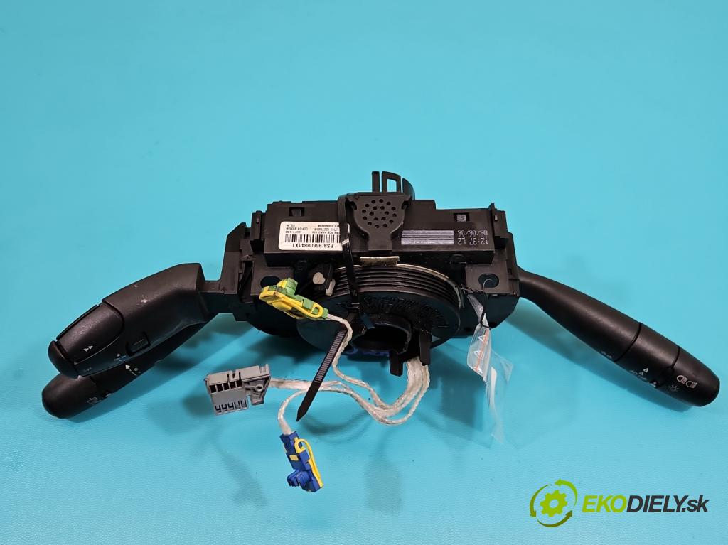 Citroen C3 I 2002-2009 1.4 8v 73 HP manual 54 kW 1360 cm3 5- prepínač komplex: 96608841XT (Prepínacie páčky pod volantom)