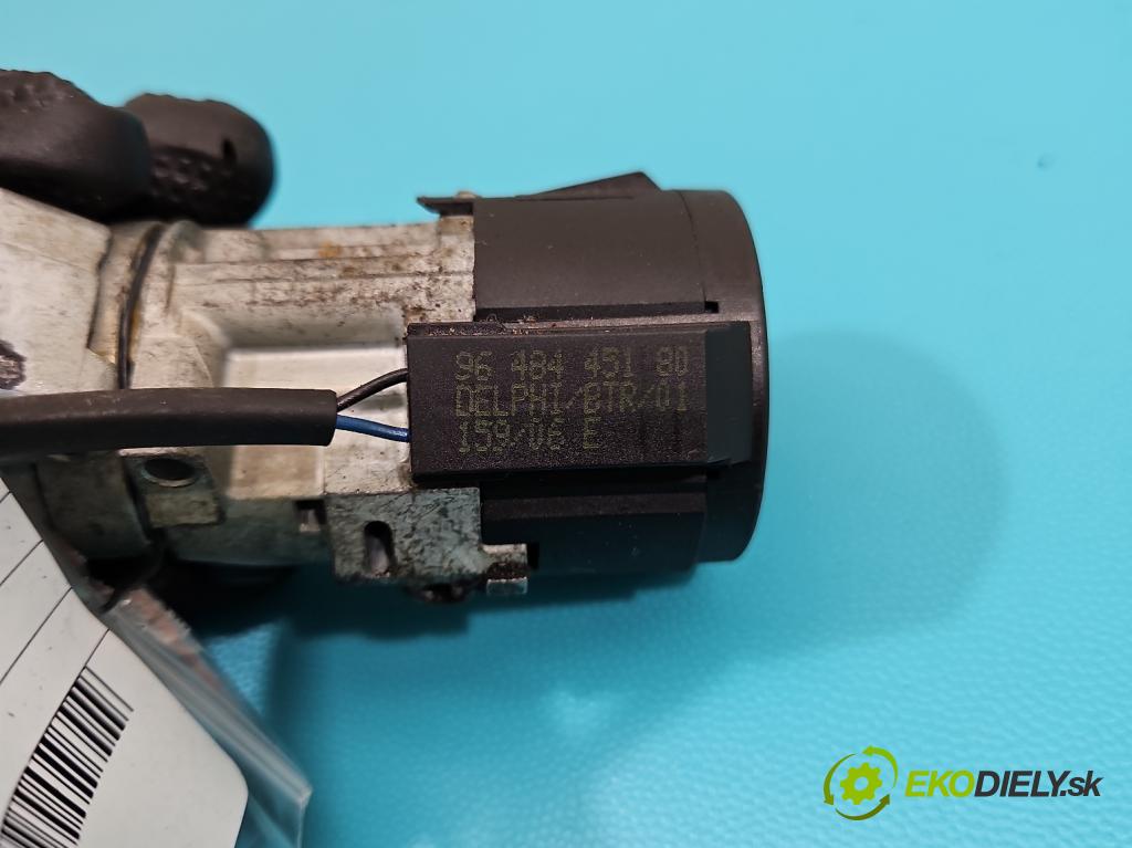 Citroen C3 I 2002-2009 1.4 8v 73 HP manual 54 kW 1360 cm3 5- Spínačka  (Spínacia skrinka)