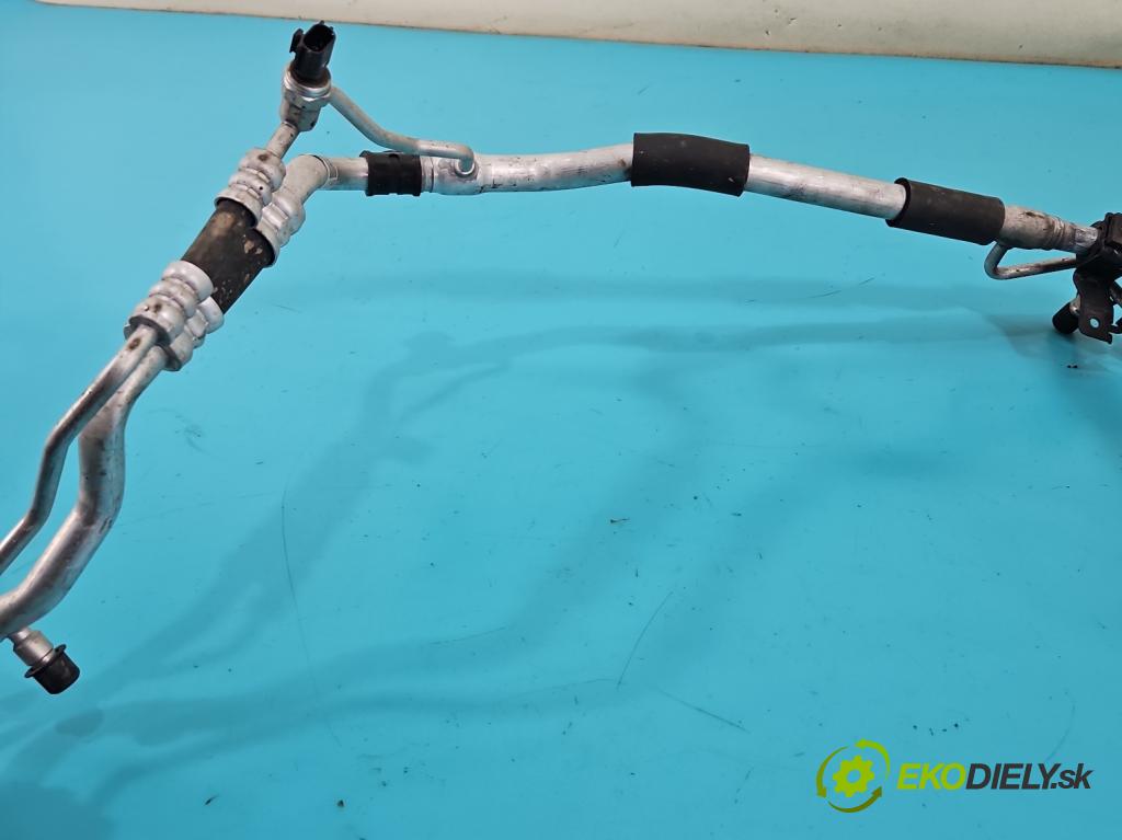 Kia Rio IV 2016-2023 1.2 16V 84KM manual 61.8 kW 1197 cm3 5- rúrka klimatizácie T41623-1280