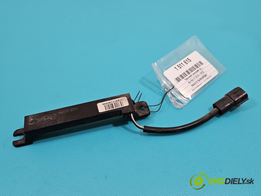 Kia Rio IV 2016-2023 1.2 16V 84KM manual 61.8 kW 1197 cm3 5- Antena YCB20I140586