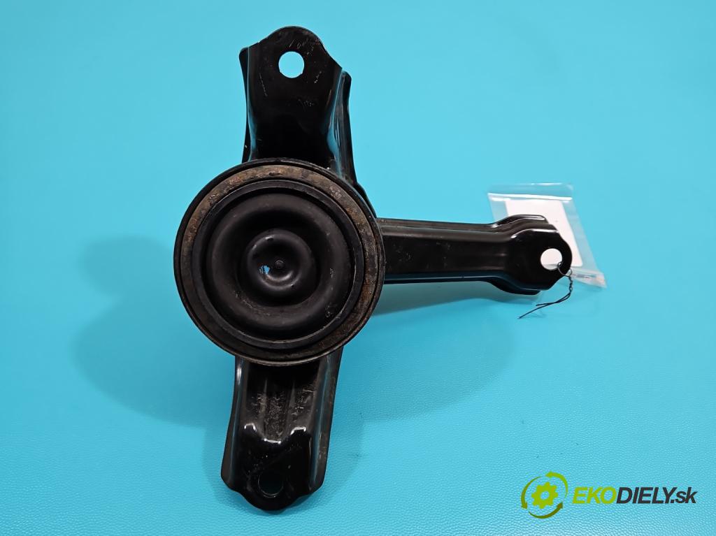 Kia Rio IV 2016-2023 1.2 16V 84KM manual 61.8 kW 1197 cm3 5- airbag motora  (Držiak motora)