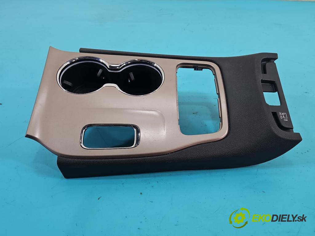 Jeep Grand Cherokee WK2 IV 2010-2021 3.0 CRD 250 hp automatic 184 kW 2987 cm3 5- lišta ozdobná interiéry: X90020202MR