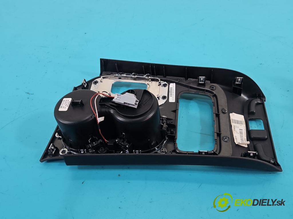 Jeep Grand Cherokee WK2 IV 2010-2021 3.0 CRD 250 hp automatic 184 kW 2987 cm3 5- lišta ozdobná interiéry: X90020202MR