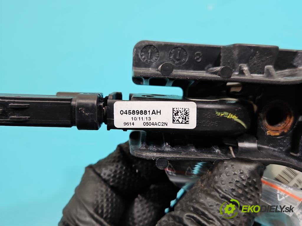 Jeep Grand Cherokee WK2 IV 2010-2021 3.0 CRD 250 hp automatic 184 kW 2987 cm3 5- klika přední levé 04589887AD (Vnější přední levá klika dveří)