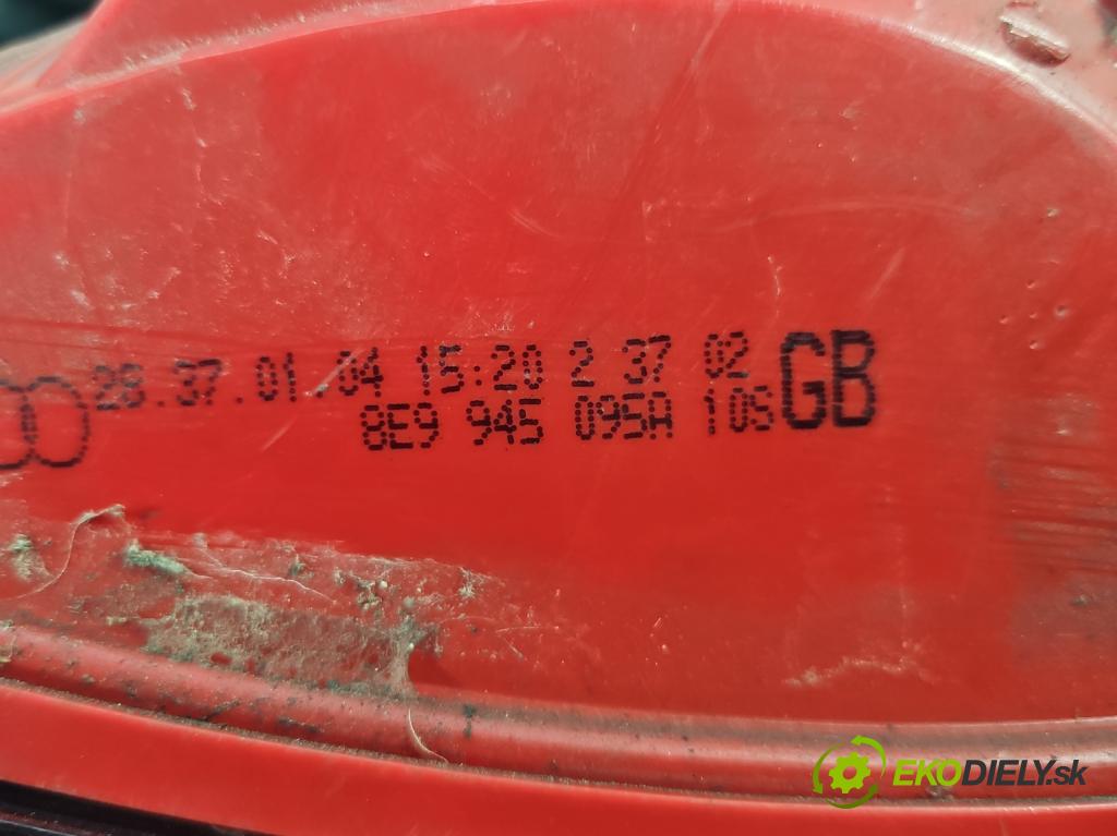 Audi A4 B6 2000-2004 2.0 20v (ALT) 131 HP manual 96 kW 1984 cm3 5- svetlo / reflektor zadné ľavé  (Kľučka dverí ostatné)