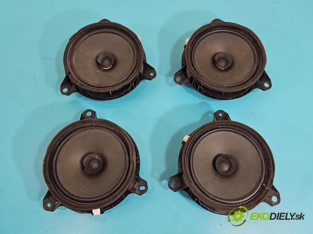 Toyota Corolla E21 2019- 1.8 16V 98 HP automatic 72 kW 1798 cm3 4- reproduktory komplet 86160-02B80