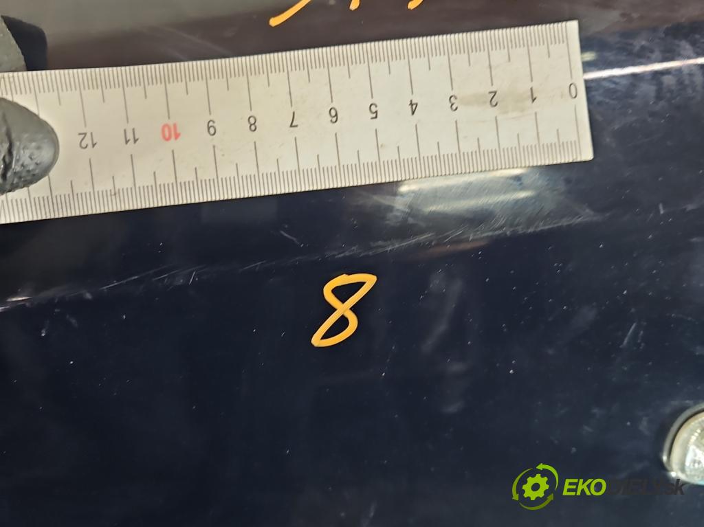 Audi A4 B6 2000-2004 2.0 20v (ALT) 131 hp manual 96 kW 1984 cm3 5- blatnik přední levý  (Levý přední blatník)