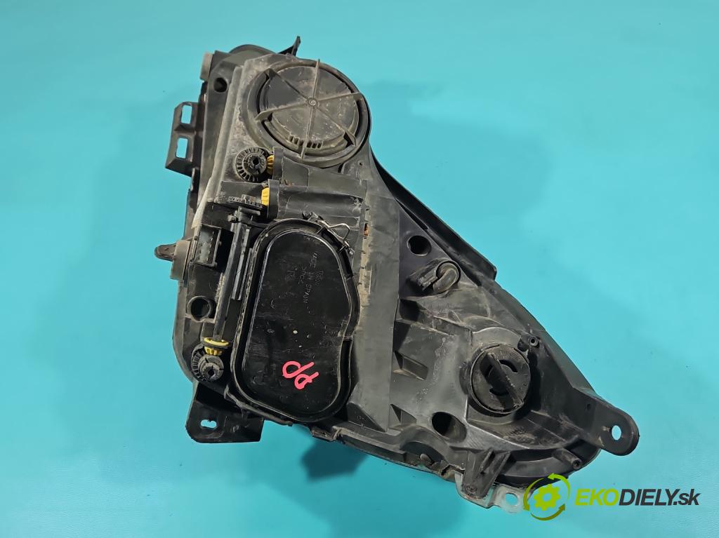 Opel Corsa D 2006-2014 1.3 cdti 75 HP manual 55 kW 1248 cm3 5- Reflektor: pravý 13186382 (Svetlo predné pravé)