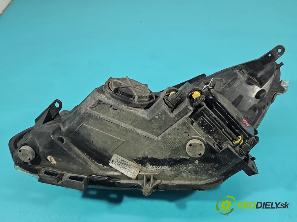 Opel Corsa D 2006-2014 1.3 cdti 75 HP manual 55 kW 1248 cm3 5- Reflektor: pravý 13186382 (Svetlo predné pravé)