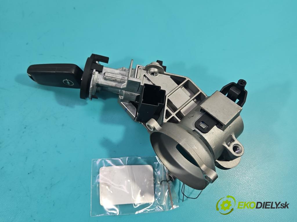 Opel Corsa D 2006-2014 1,3.0 cdti 75 HP manual 55 kW 1248 cm3 5- Spínačka  (Spínacia skrinka)