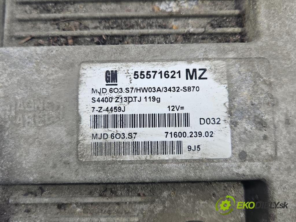 Opel Corsa D 2006-2014 1,3.0 cdti 75 hp manual 55 kW 1248 cm3 5- řídící jednotka motoru 55571621MZ