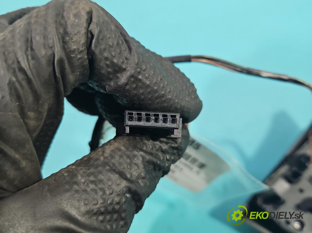 Opel Corsa D 2006-2014 1.3 cdti 75 HP manual 55 kW 1248 cm3 5- prepínač multifunkční: řízení: 13222331 (Prepínacie páčky pod volantom)