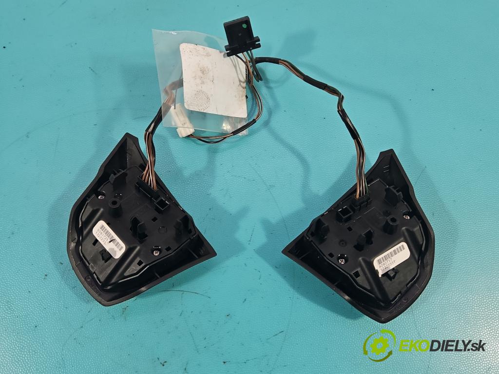 Opel Corsa D 2006-2014 1.3 cdti 75 HP manual 55 kW 1248 cm3 5- prepínač multifunkční: řízení: 13222331 (Prepínacie páčky pod volantom)