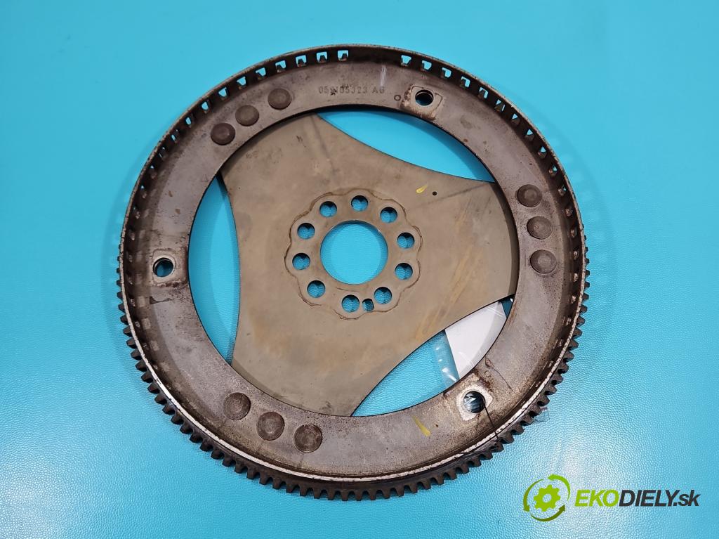 Audi A8 D3 2002-2009 3.0 tdi 232KM automatic 171 kW 2967 cm3 4- koleso hojdačka: 059105323 AG (Zotrvačník)