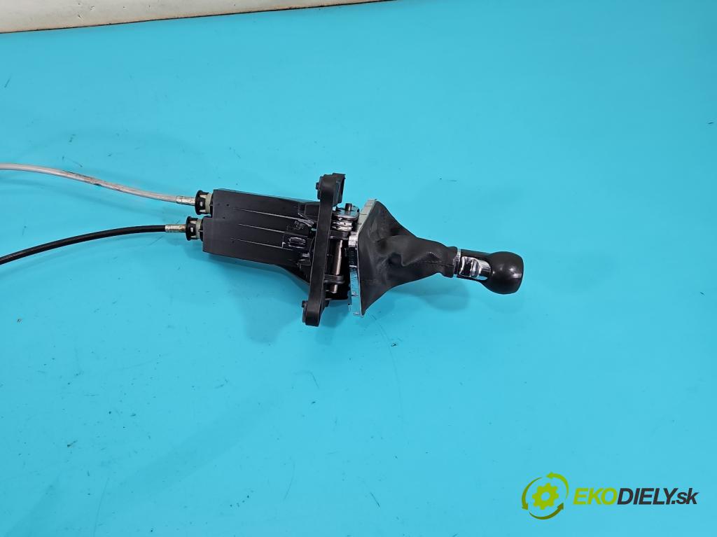 Opel Zafira B 2005-2014 1.9 cdti 120 HP manual 88 kW 1910 cm3 5- Páka: Změny: stupeň,rýchlosť  (Rýchlostná páka (kulisa))