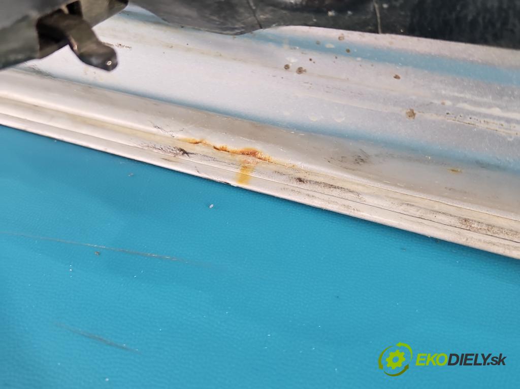 Honda Civic VI 1995-2001 1.4 16V 90 hp manual 66 kW 1396 cm3 5- zadní kufrové dveře  (Zadní kapota (kufr))