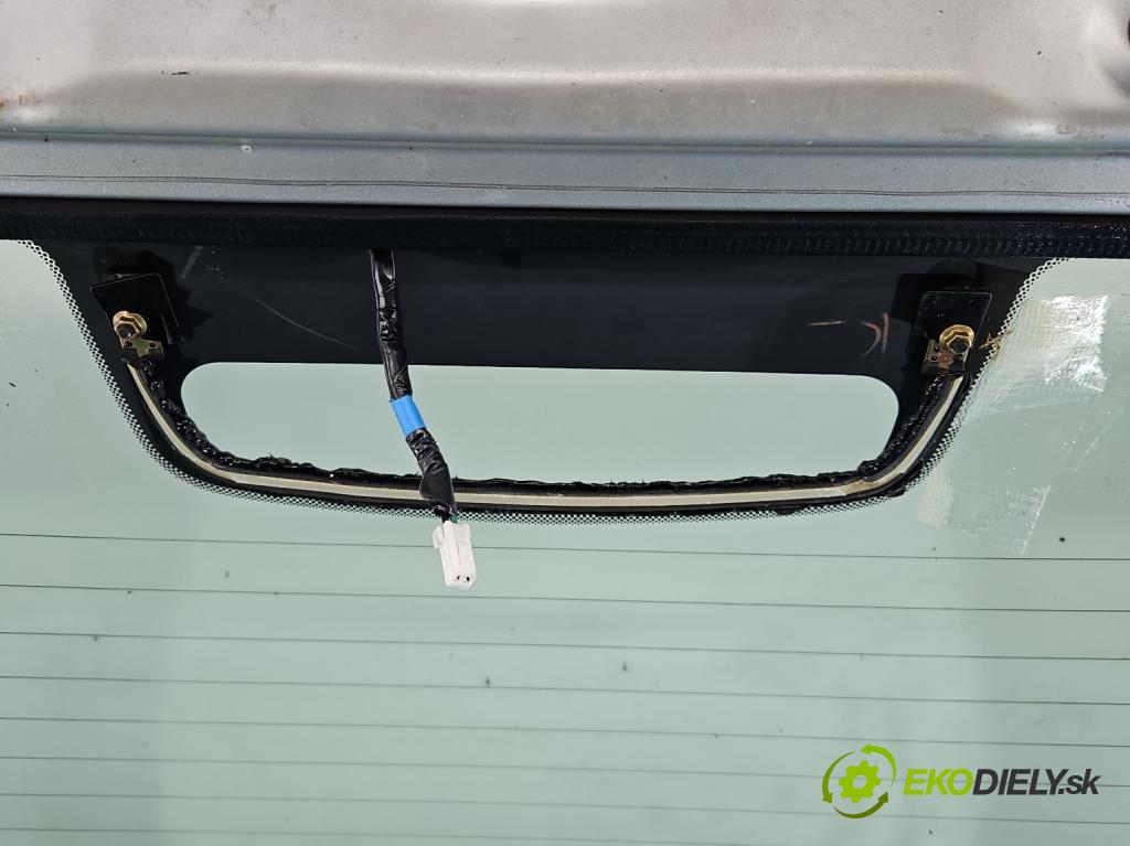 Honda Civic VI 1995-2001 1.4 16V 90 hp manual 66 kW 1396 cm3 5- zadní kufrové dveře  (Zadní kapota (kufr))