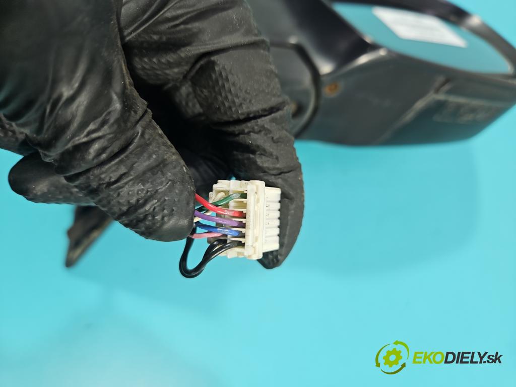 Subaru Legacy IV 2004-2009 2.0 B boxer 137 hp manual 101 kW 1994 cm3 5- zpětné zrcátko pravé  (Klika dveří ostatní)