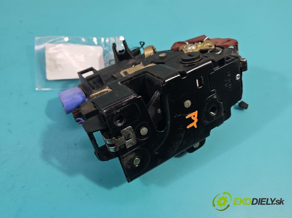 Vw Jetta V 2005-2010 1.9 tdi 105 hp manual 77 kW 1896 cm3 4- zámek zadní pravý 7L0839016