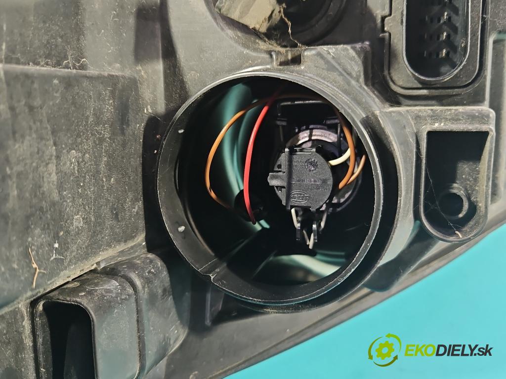 Vw Jetta V 2005-2010 1.9 tdi 105 HP manual 77 kW 1896 cm3 4- Reflektor: pravý 1K6941006P (Svetlo predné pravé)