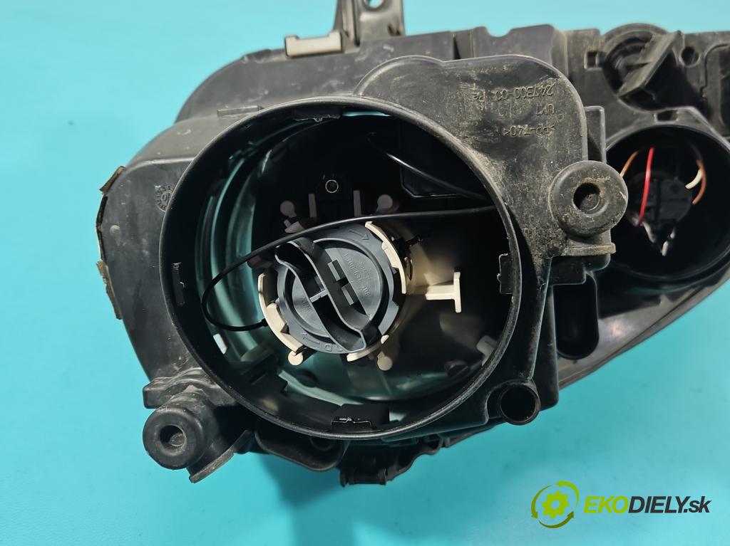 Vw Jetta V 2005-2010 1.9 tdi 105 HP manual 77 kW 1896 cm3 4- Reflektor: pravý 1K6941006P (Svetlo predné pravé)