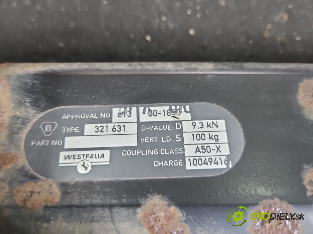 Vw Jetta V 2005-2010 1.9 tdi 105 hp manual 77 kW 1896 cm3 4- oko tažné  (Tažné zařízení)