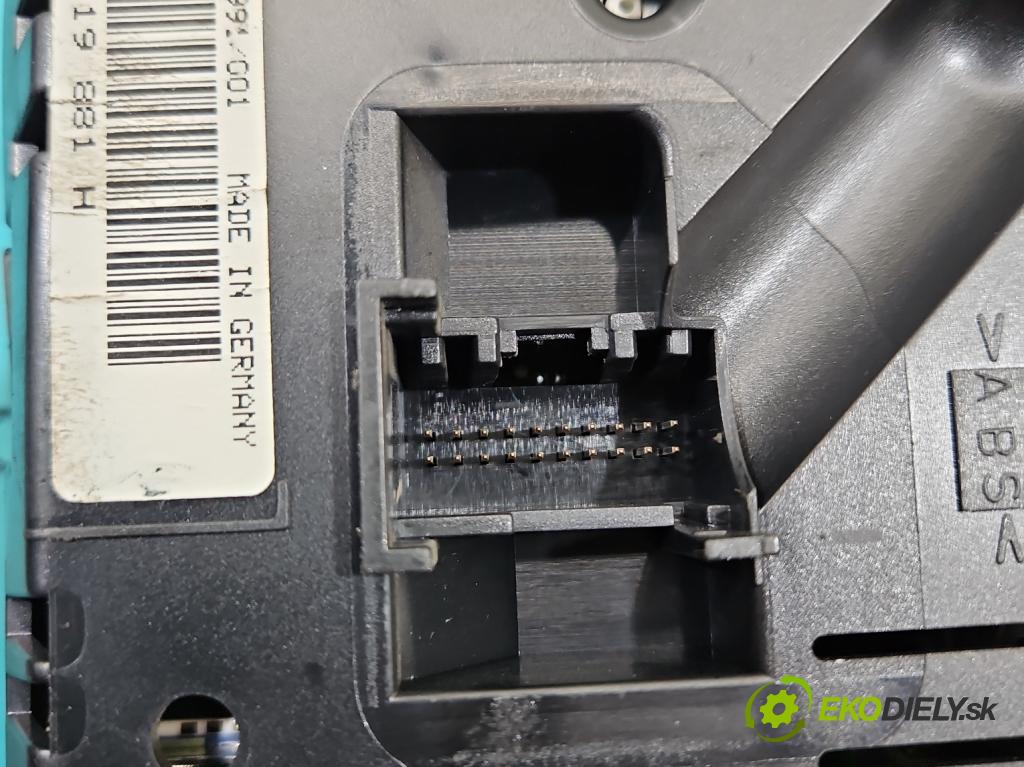 Audi A4 B5 1994-2001 2.5 tdi 150 HP manual 110 kW 2496 cm3 4- prístrojovka/ budíky 8D0919881H (Prístrojová doska)