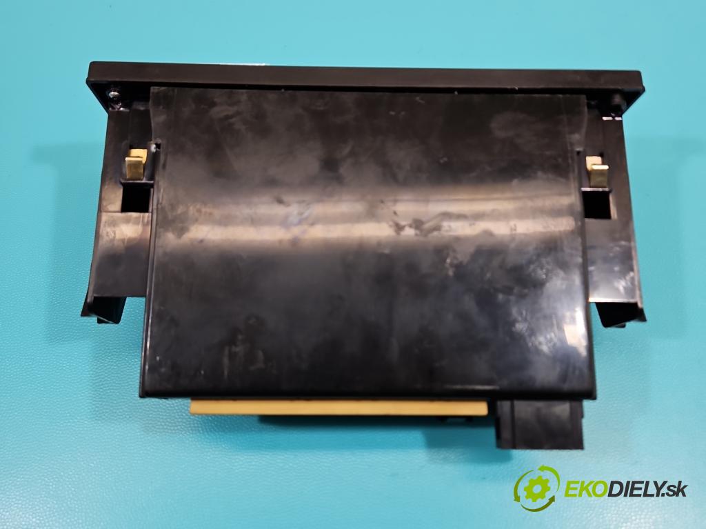 Audi A4 B5 1994-2001 2.5 tdi 150 hp manual 110 kW 2496 cm3 4- palubní deska panel topení 8D0820043M