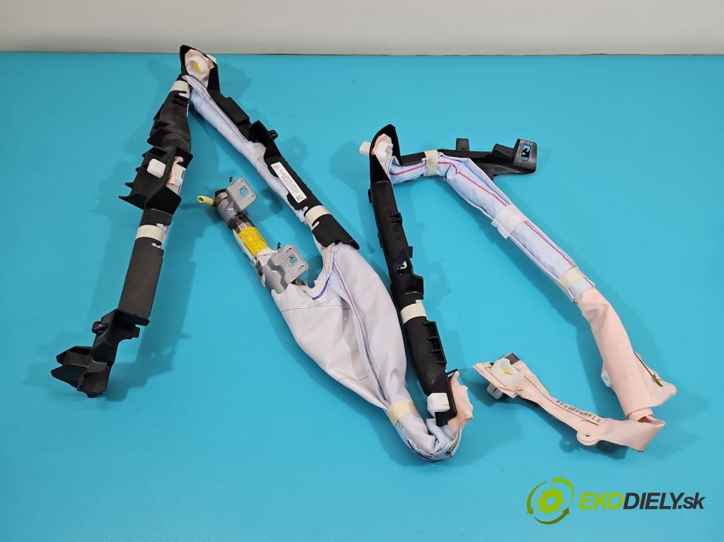 Toyota Auris II 2012-2018 1.6 16V 132  HP manual 97 kW 1598 cm3 5- clona ľavé TG11E01001