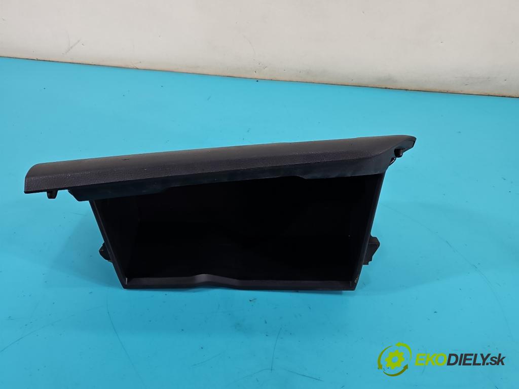 Toyota Auris II 2012-2018 1.6 16V 132 hp manual 97 kW 1598 cm3 5- kastlík 55550-02290