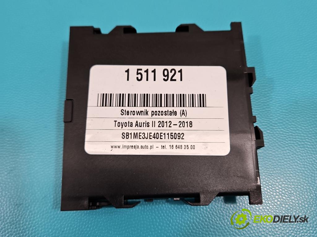 Toyota Auris II 2012-2018 1.6 16V 132  HP manual 97 kW 1598 cm3 5- riadiaca jednotka ostatné 89340-02100