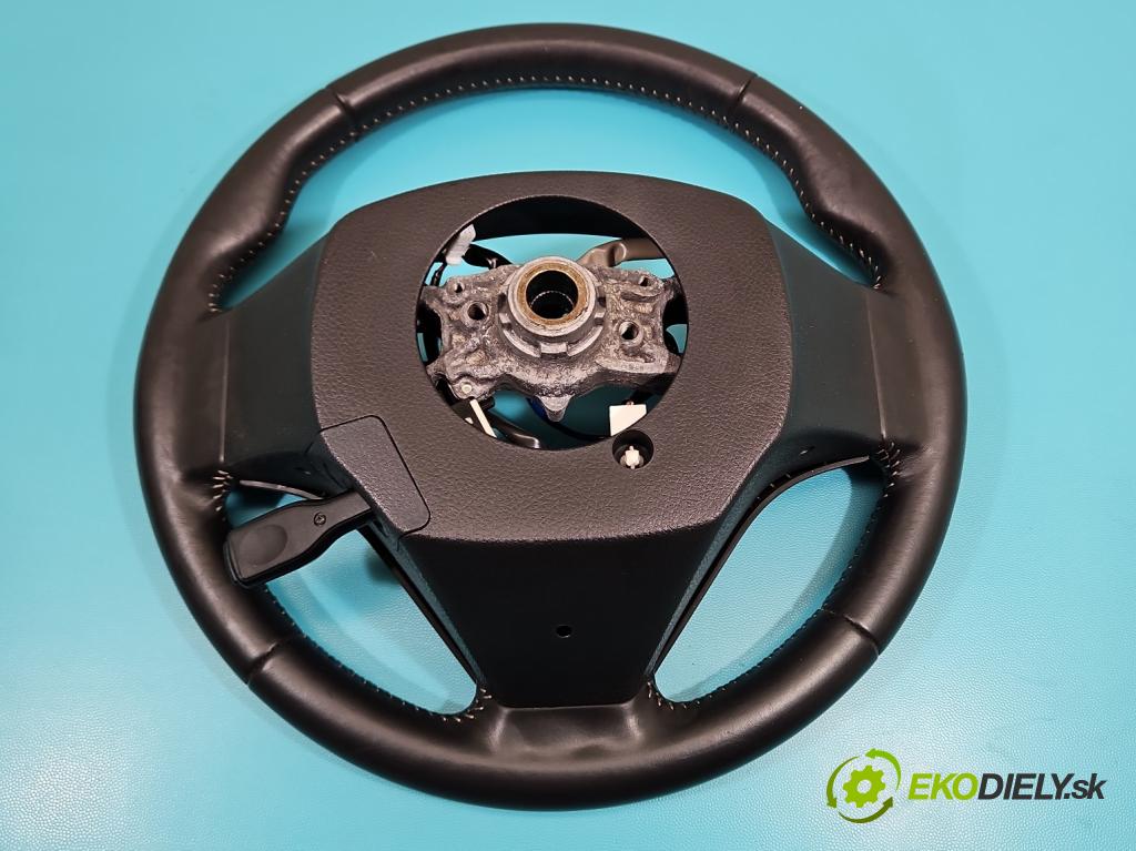 Toyota Auris II 2012-2018 1.6 16V 132  HP manual 97 kW 1598 cm3 5- volant  (Volant)