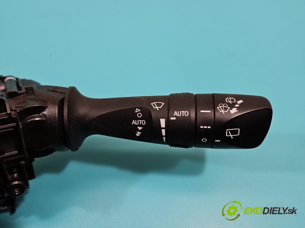 Toyota Auris II 2012-2018 1.6 16V 132  HP manual 97 kW 1598 cm3 5- prepínač komplex: 17F852 (Prepínacie páčky pod volantom)