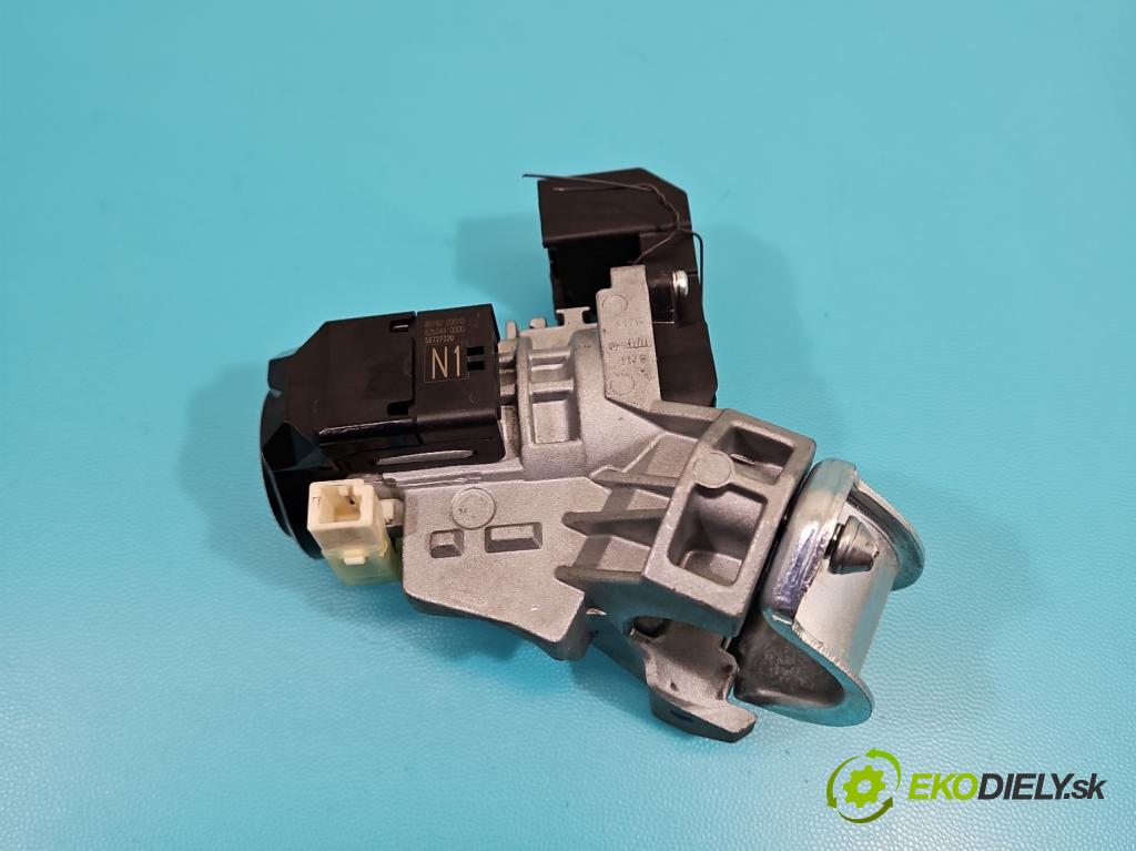 Toyota Auris II 2012-2018 1.6 16V 132  HP manual 97 kW 1598 cm3 5- Spínačka 45020-0205 (Spínacia skrinka)